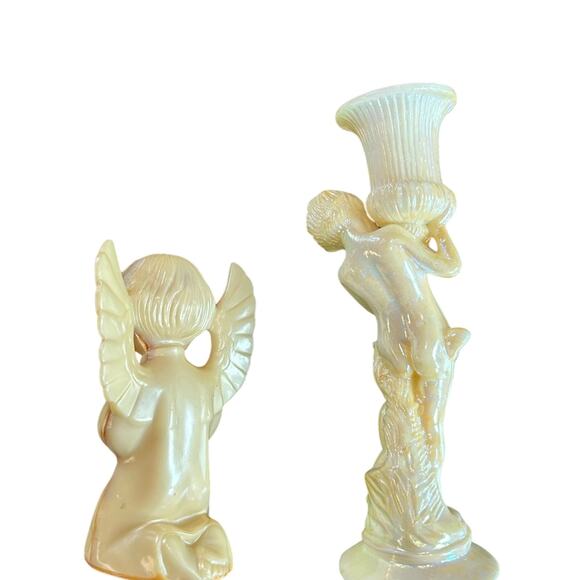 plastic regal vintage shiny Cream Angel candleholder and Cherub Figurines - Picture 3 of 7
